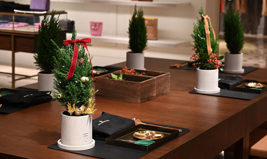 Burberry Christmas Tree Workshop - Ellermann Flowers