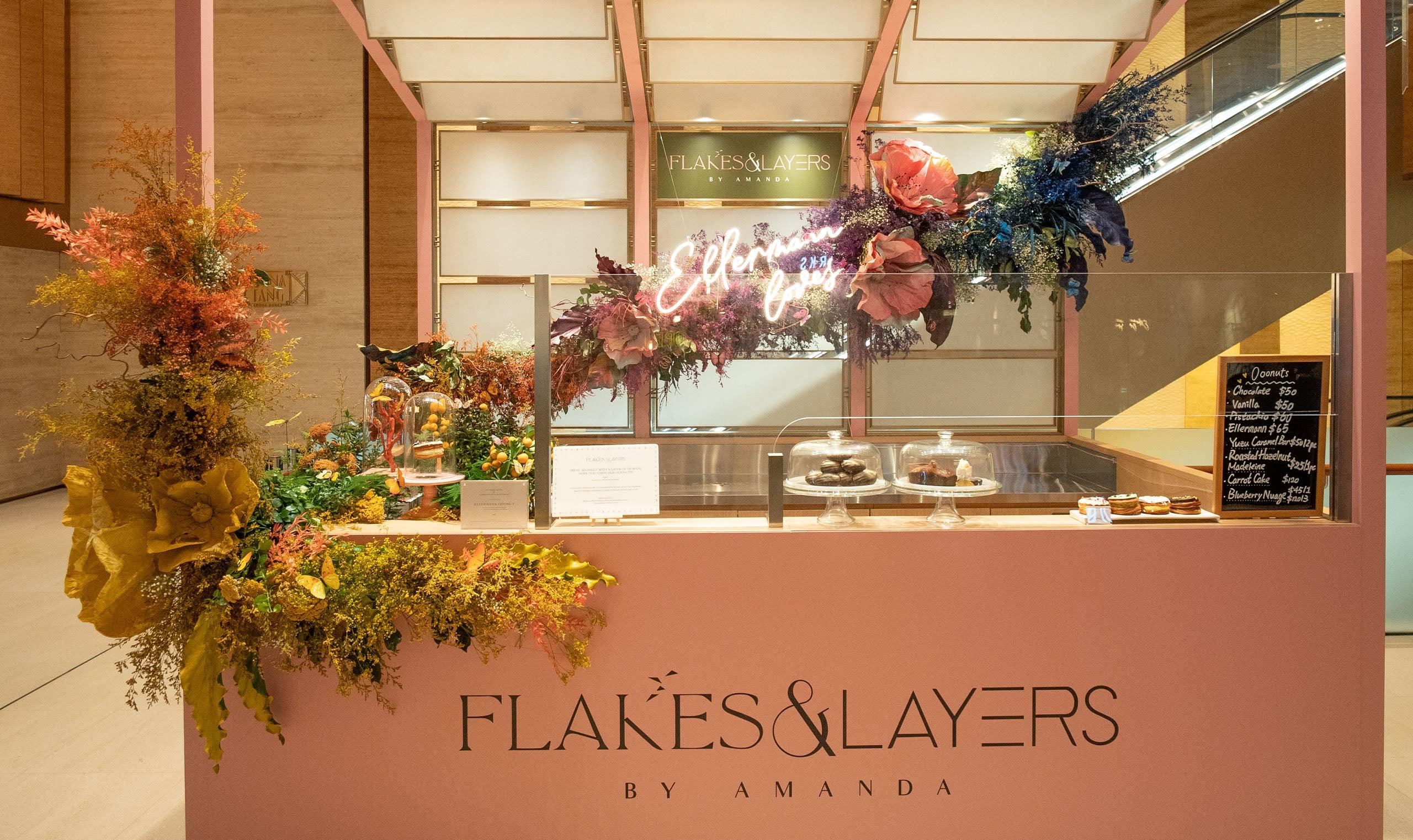 Flakes & Layer Landmark Atrium Pop-Up Floral Installation - Ellermann Flowers