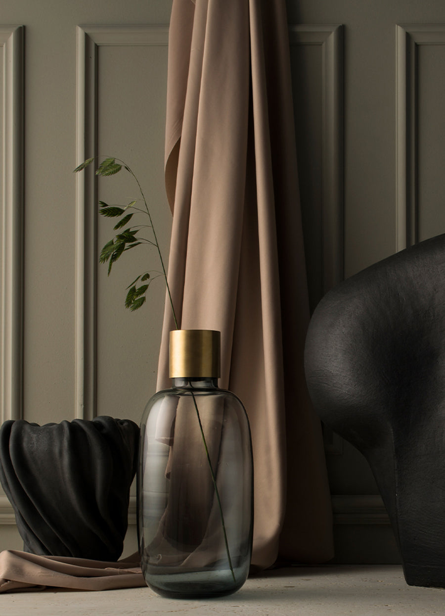 Dame Jeanne Vase Grey